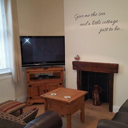 Chinwin Cottage Уеймут Екстериор снимка